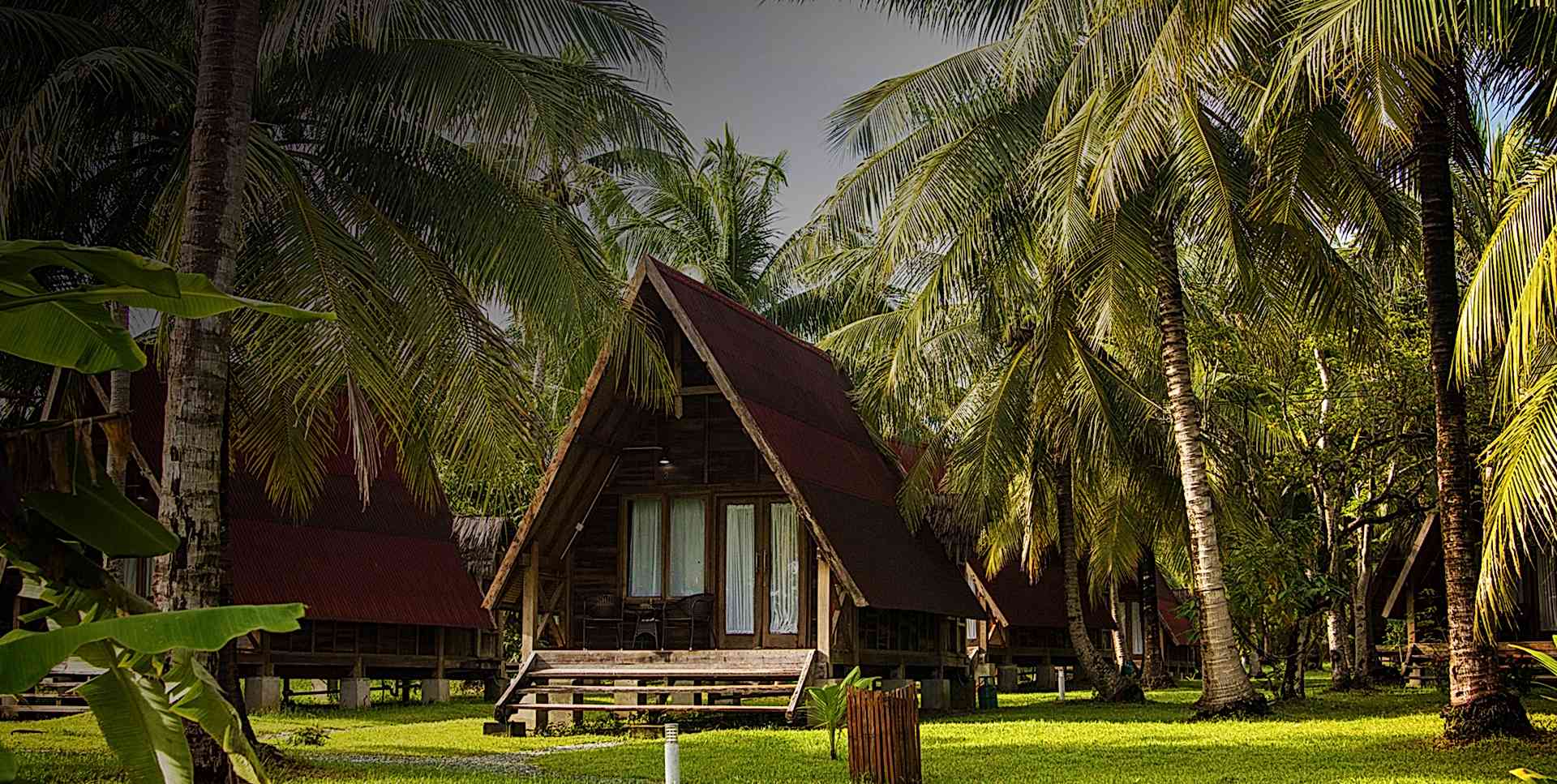 Üçgen Bungalov Evler